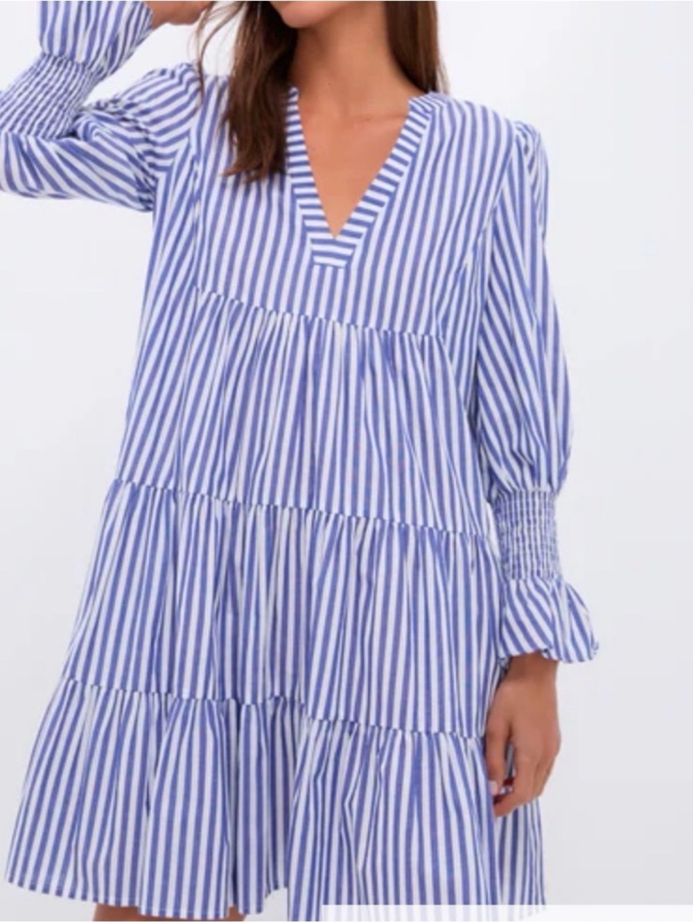 Pomander Place Tuckernuck Large V-Neck Blue & White Striped Tiered Dress - EUC